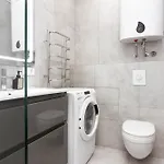 Razor With Terrace, Kamanina Odessa