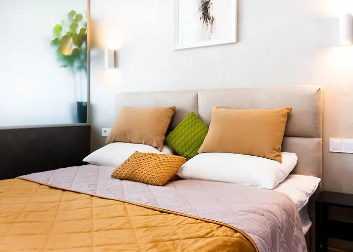 Razor With Terrace, Kamanina Apartment Odessa