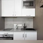 דירה Razor With Terrace, Kamanina אודסה